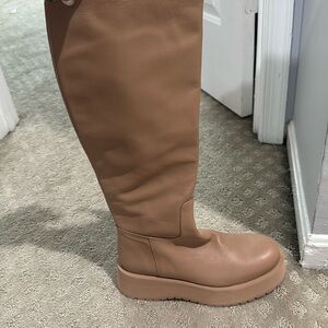 Paloma Barceló Tan Knee-High Leather Platform Boots - Size 40, New